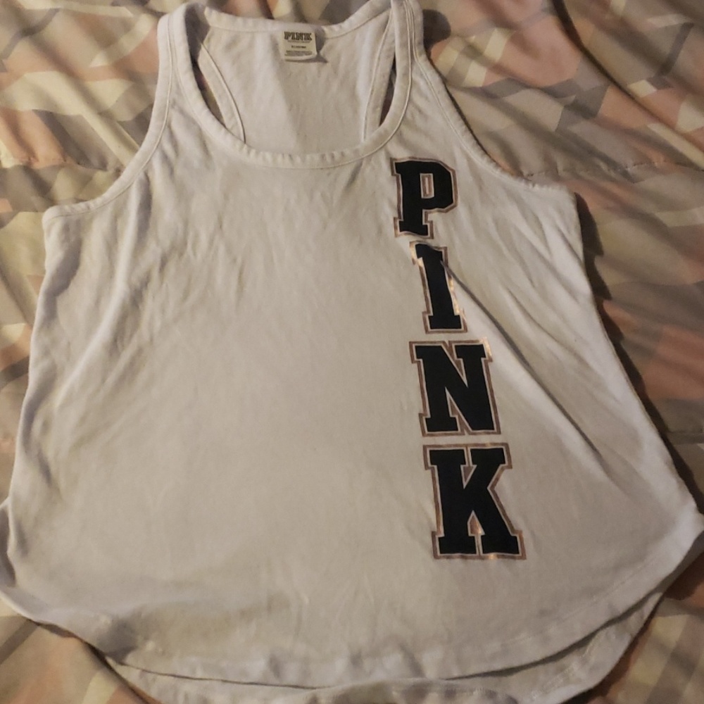 Pink medium top